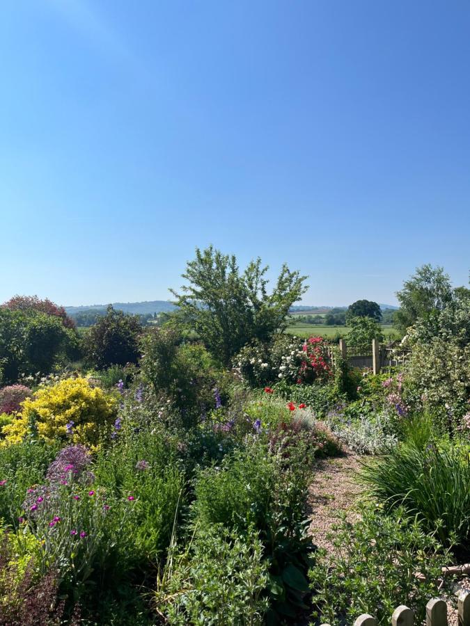 Cwm Lodge, An Idyllic Retreat In The Heart Of Herefordshire! מראה חיצוני תמונה